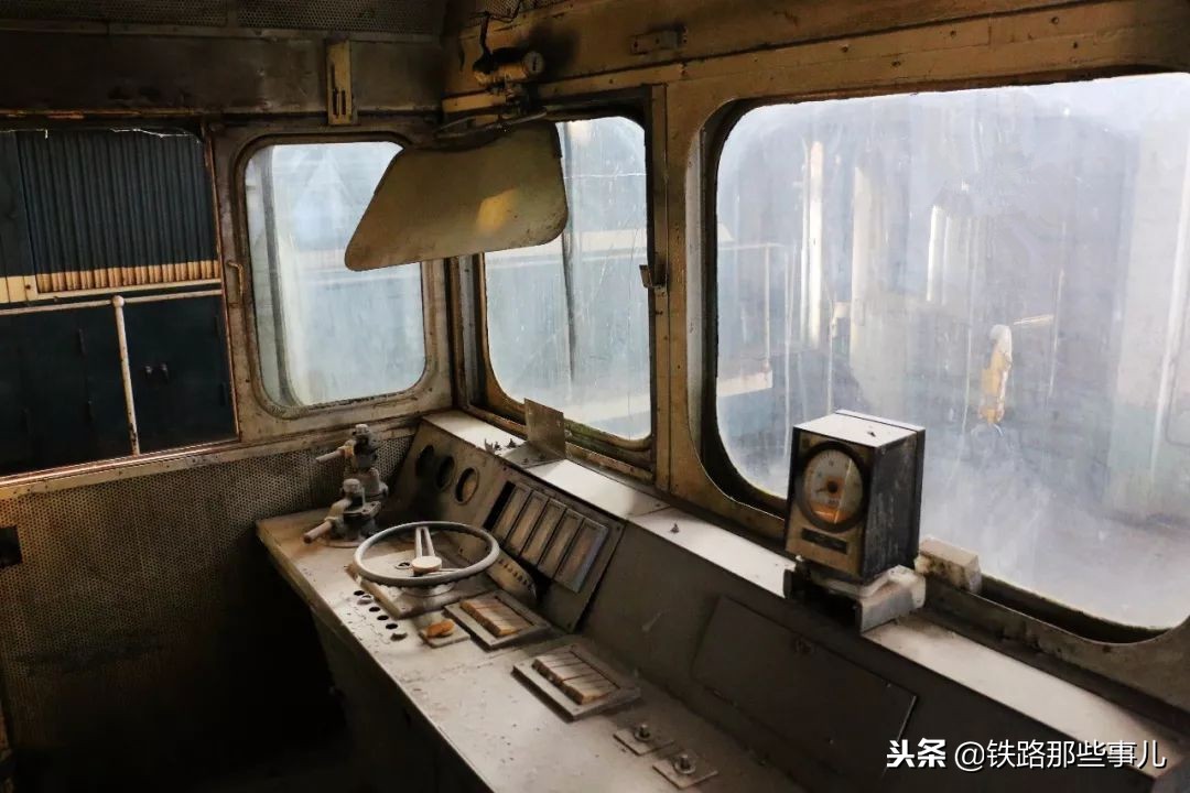 资阳东方红拖拉机,资阳拖拉机