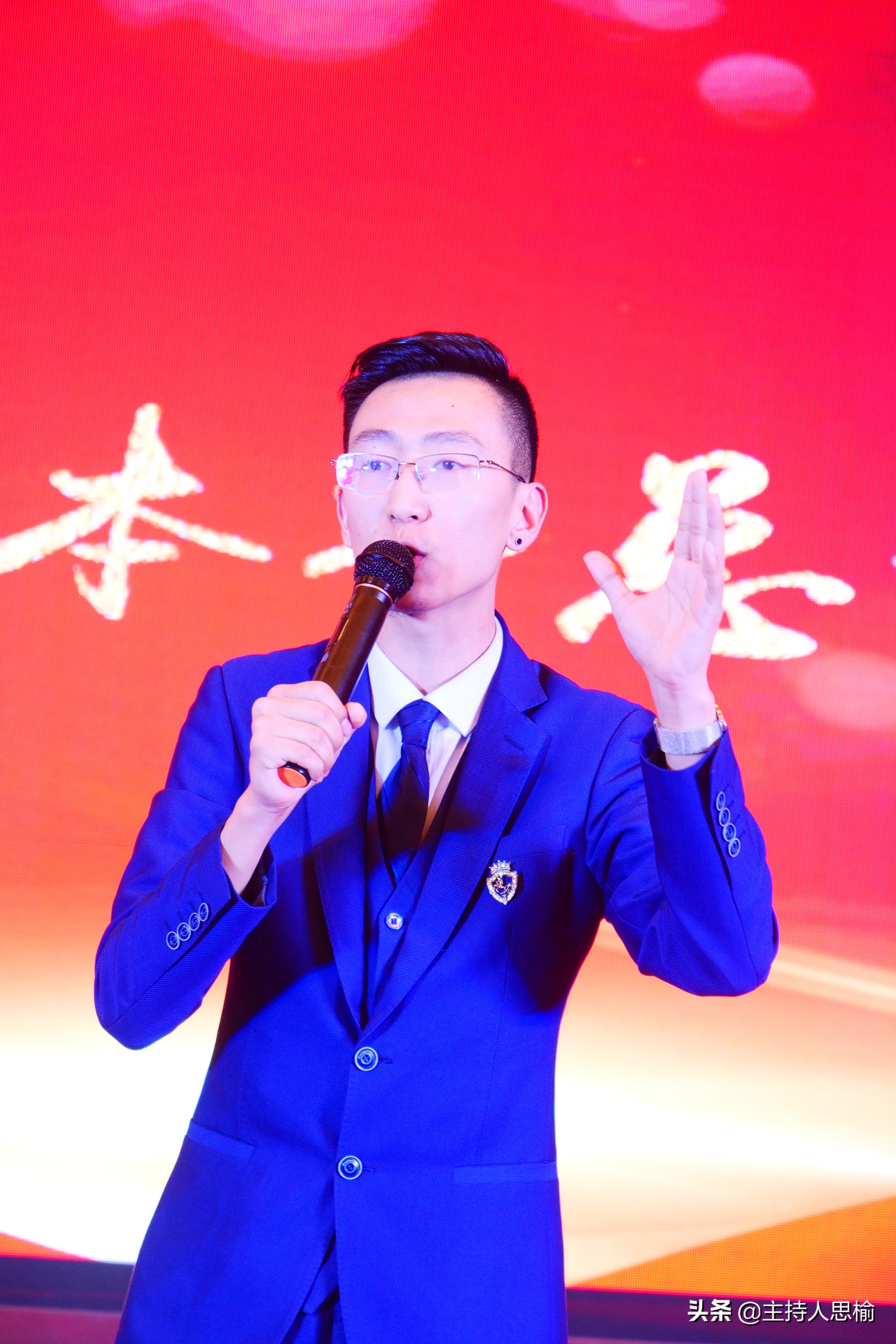 初学者怎么练嗓音好听,初学者怎样练声唱歌