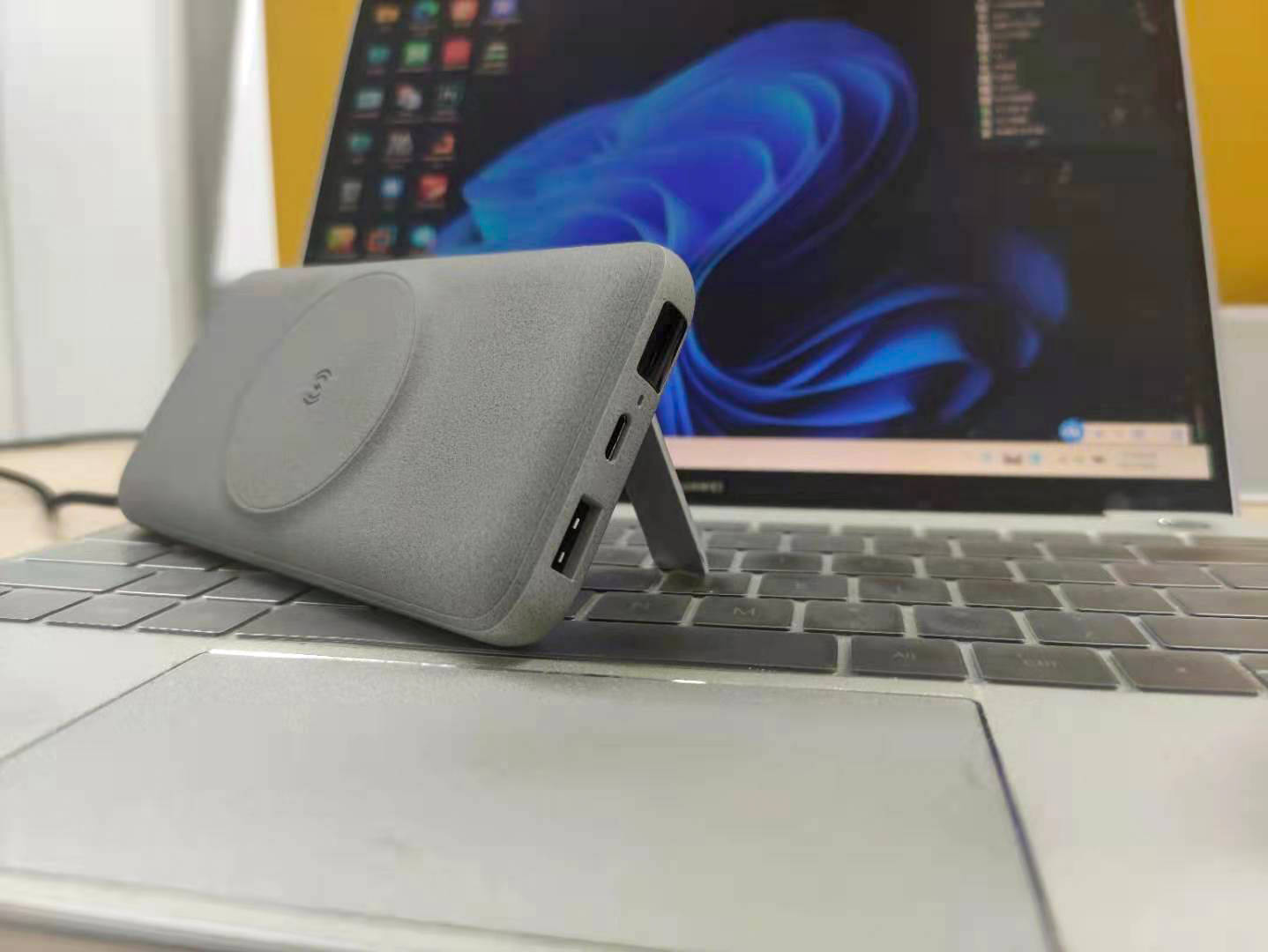 南卡无线充电宝用多少w的充电头,告别用电荒南卡power3充电宝体验