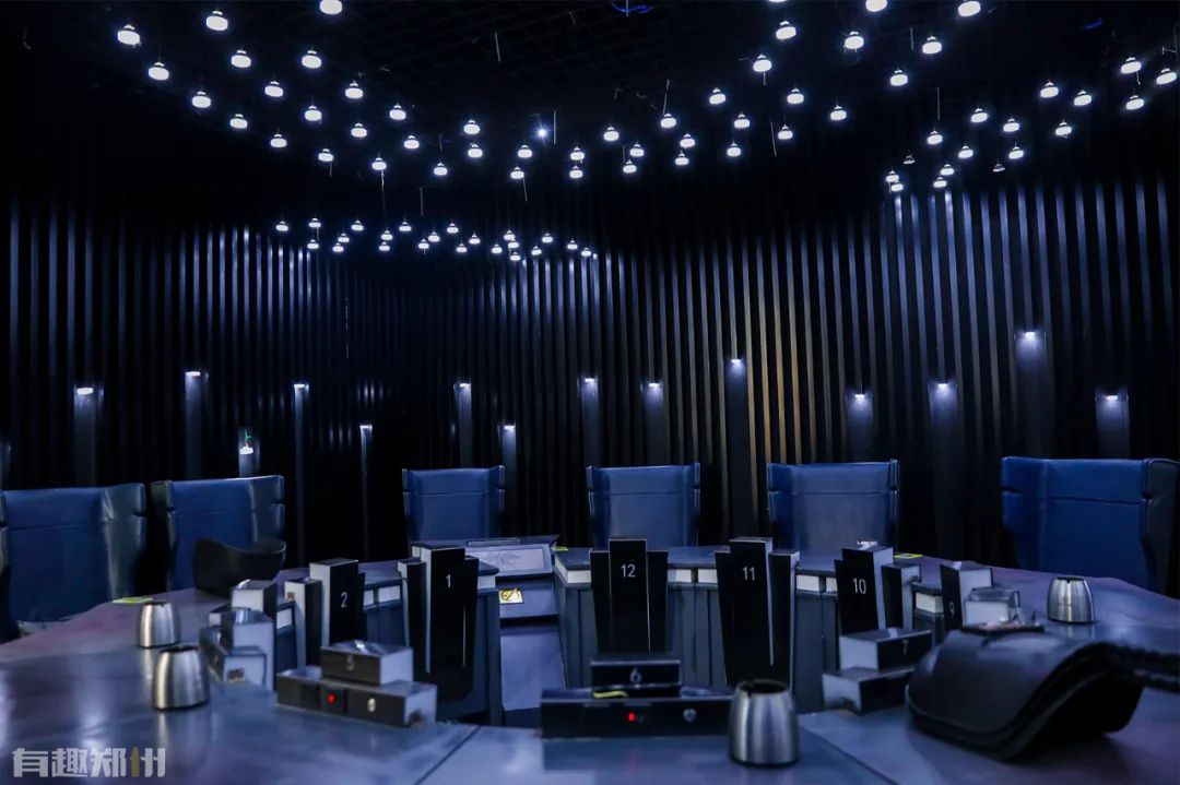 轰趴、电玩、剧本杀；台球、飞镖、加VR——在郑州，一次玩个够