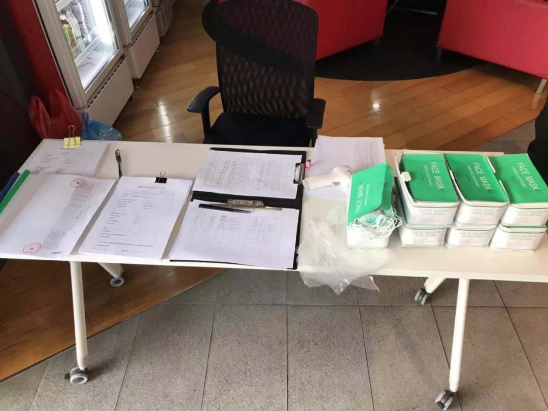 为疫情期间坚守岗位点赞,为深圳政府抗疫点赞