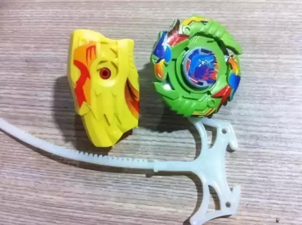 回忆杀！好想再通关一次“魂斗罗”，吃一次大大泡泡糖……