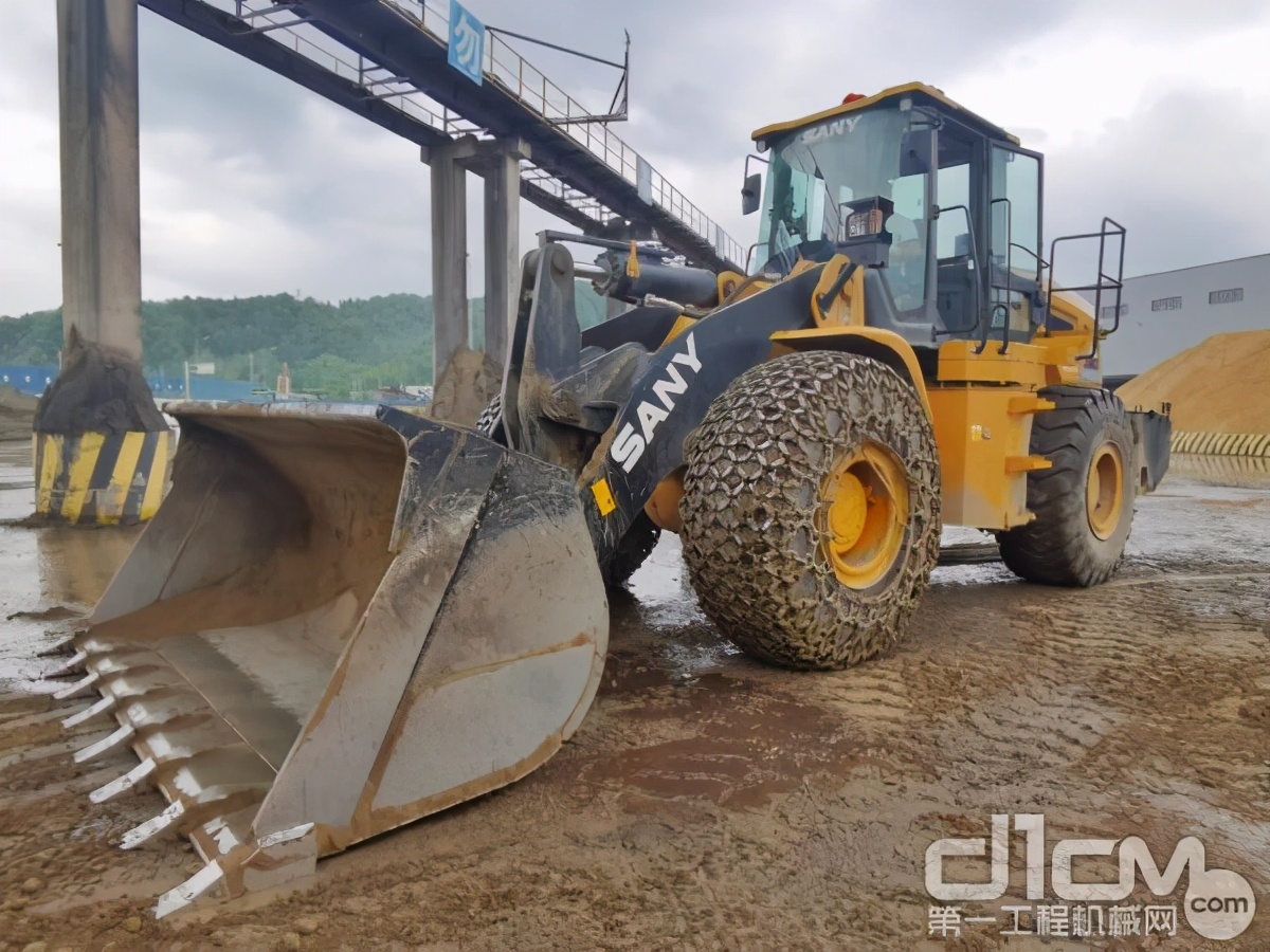 三一装载机品质,三一重工装载机946