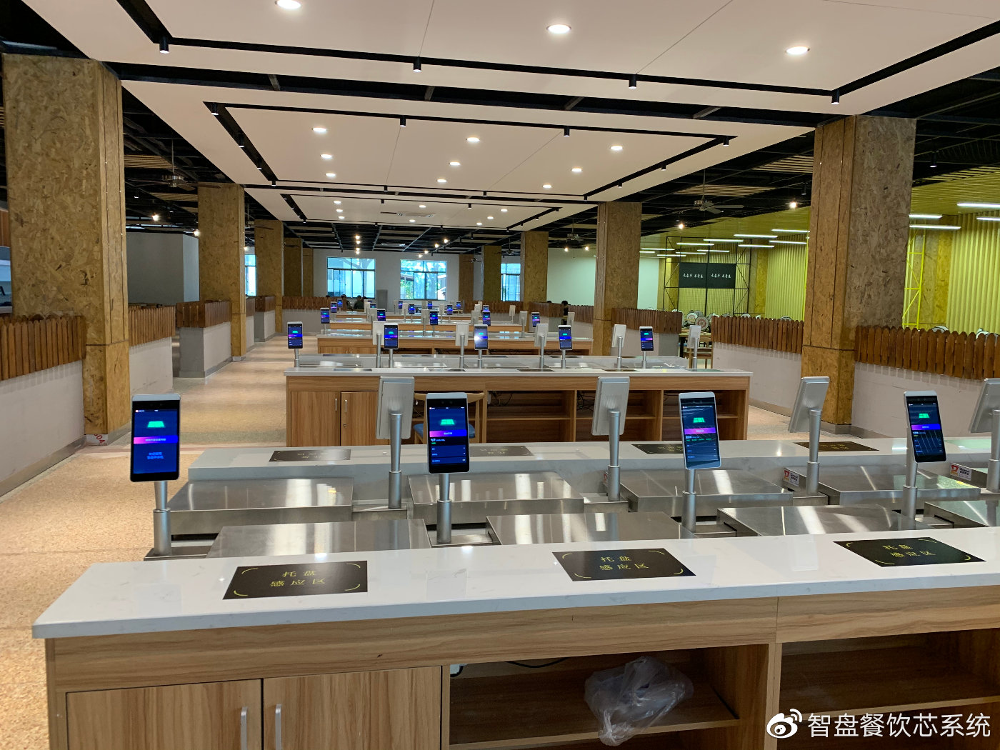 吴中中专|食堂推出“称重自助餐”，专治浪费这个坏习惯