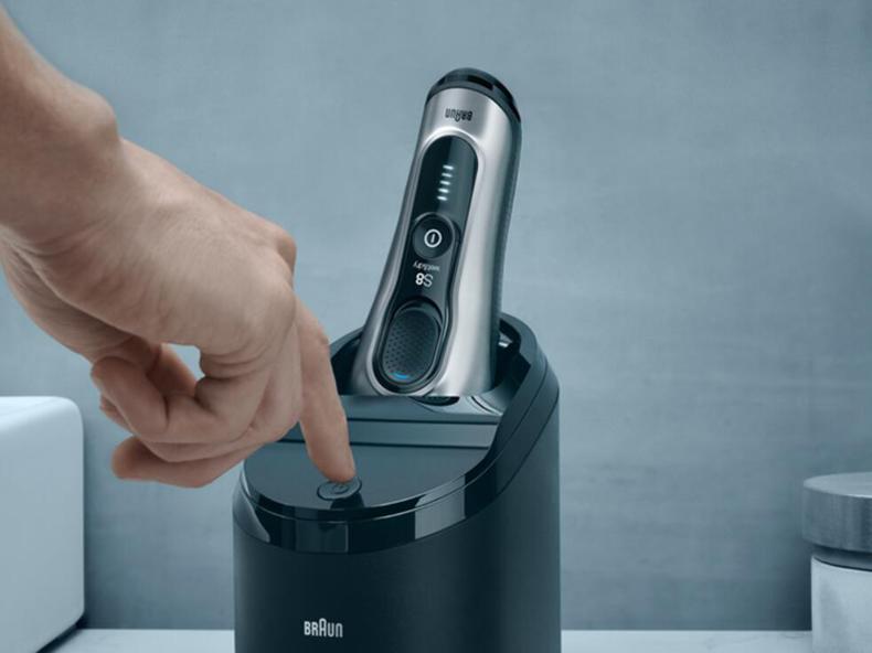 男人早起的第一件事,男人每天清晨的第一件事