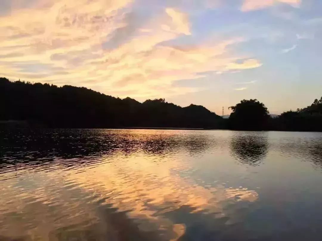 广东省徒步的好地方,广东哪里地方适合周末自驾游