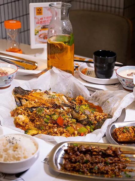 人气烤鱼店推荐39.9烤鱼双人餐,烤鱼钜惠