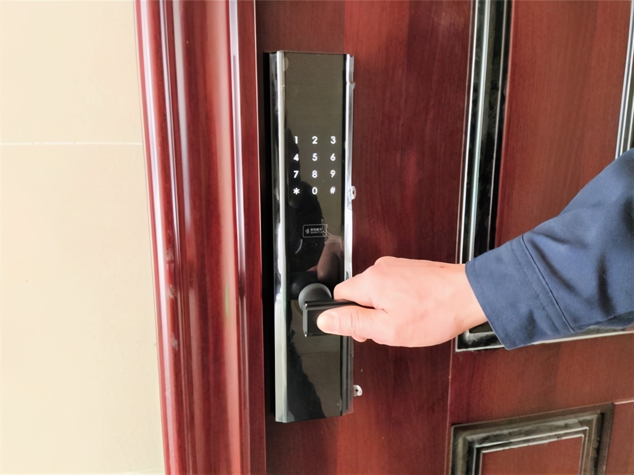 这些年交过的智商税令人担忧,现在买智能门锁是不是智商税