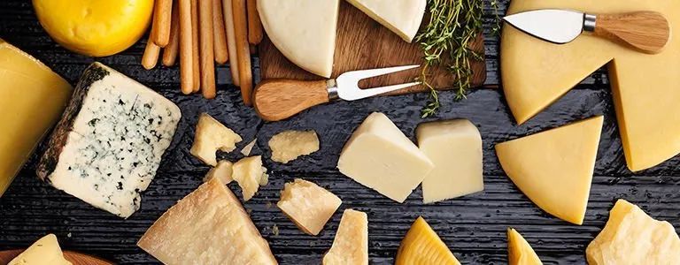 你的芝士什么意思,片状芝士和拉丝芝士有什么区别