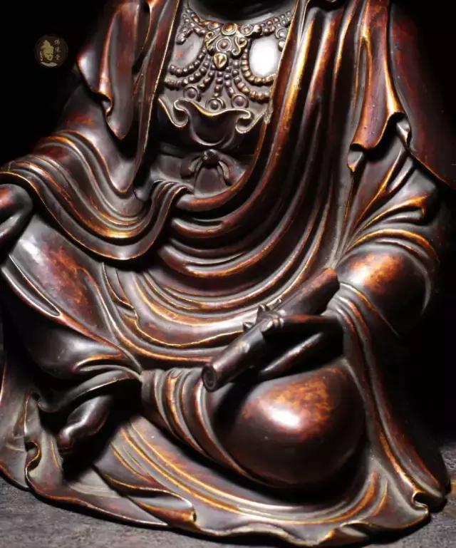 十大精品木雕佛像图片,清中期木雕佛像图片大全