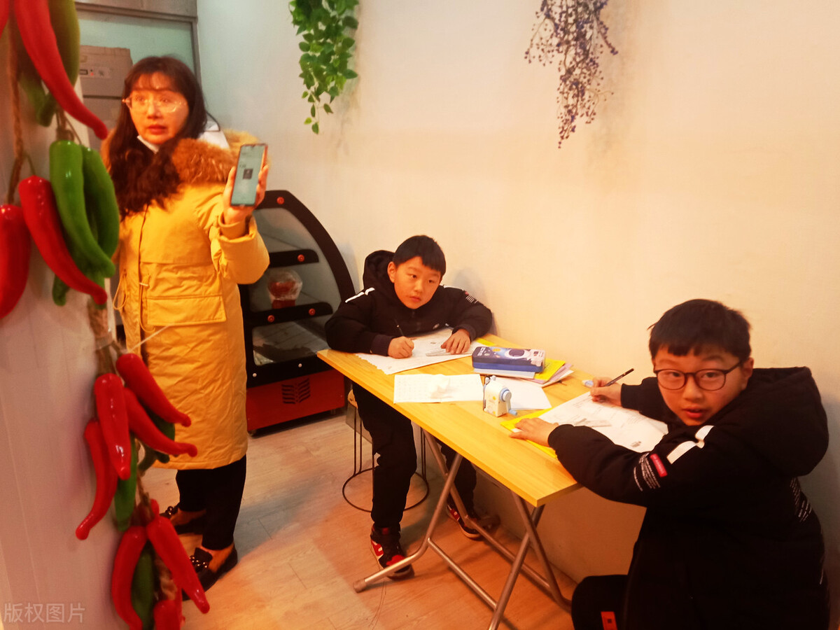 5岁小孩胆小怎么培养,培养孩子胆小怕事