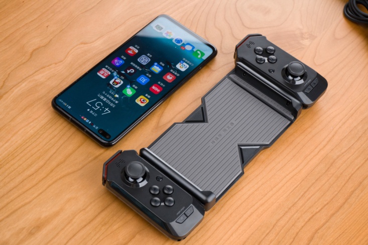 北通h2手柄和rog对比,小鸡x2手柄和北通h2哪个好