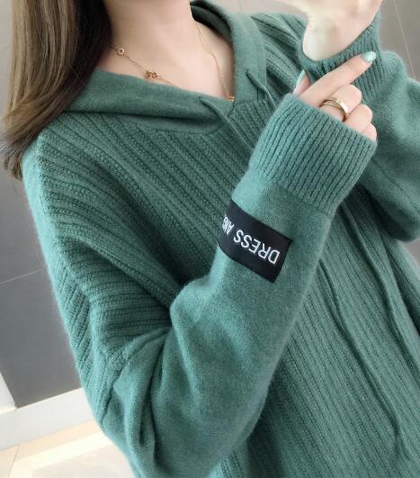 9日时尚精选：机场LOOK必穿？上脚YEEZY最多的女明星！幂姐对椰子是真爱了