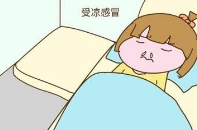 宝宝喉咙有痰但吐不出来,宝宝喉咙有痰排不出喝盐水