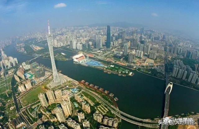 摩天大楼的建造有何利弊,地标性建筑风水