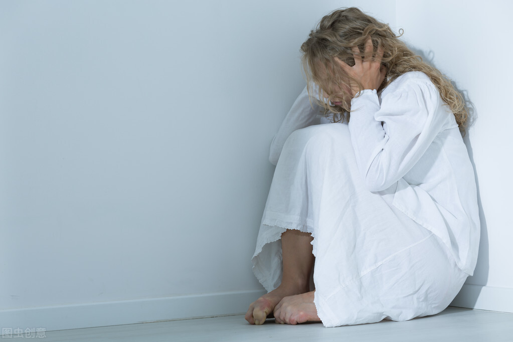 高中生如何解决社交恐惧症,大学生如何应对社交恐惧症