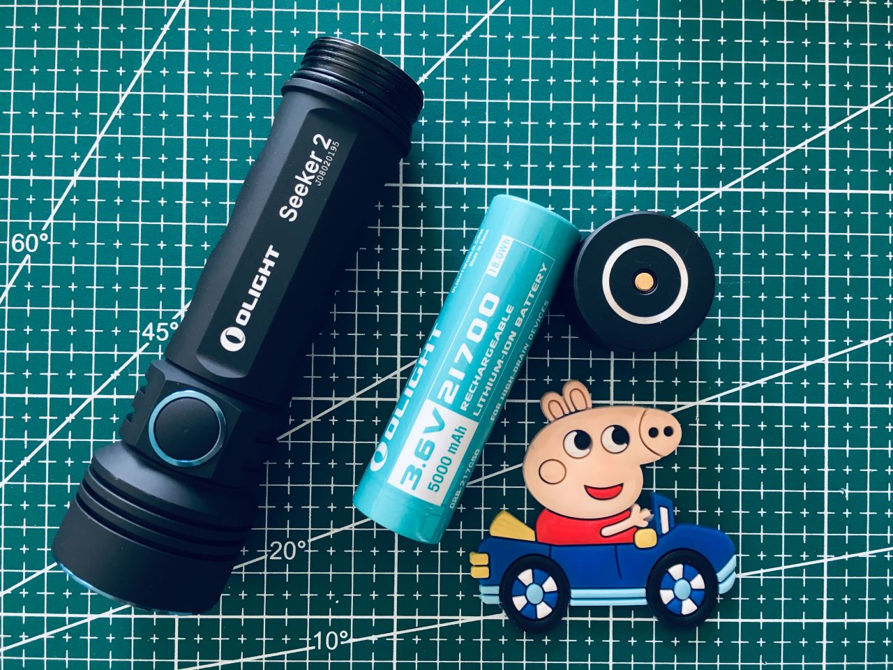 傲雷探索家2手电筒评测,傲雷强光手电筒测评