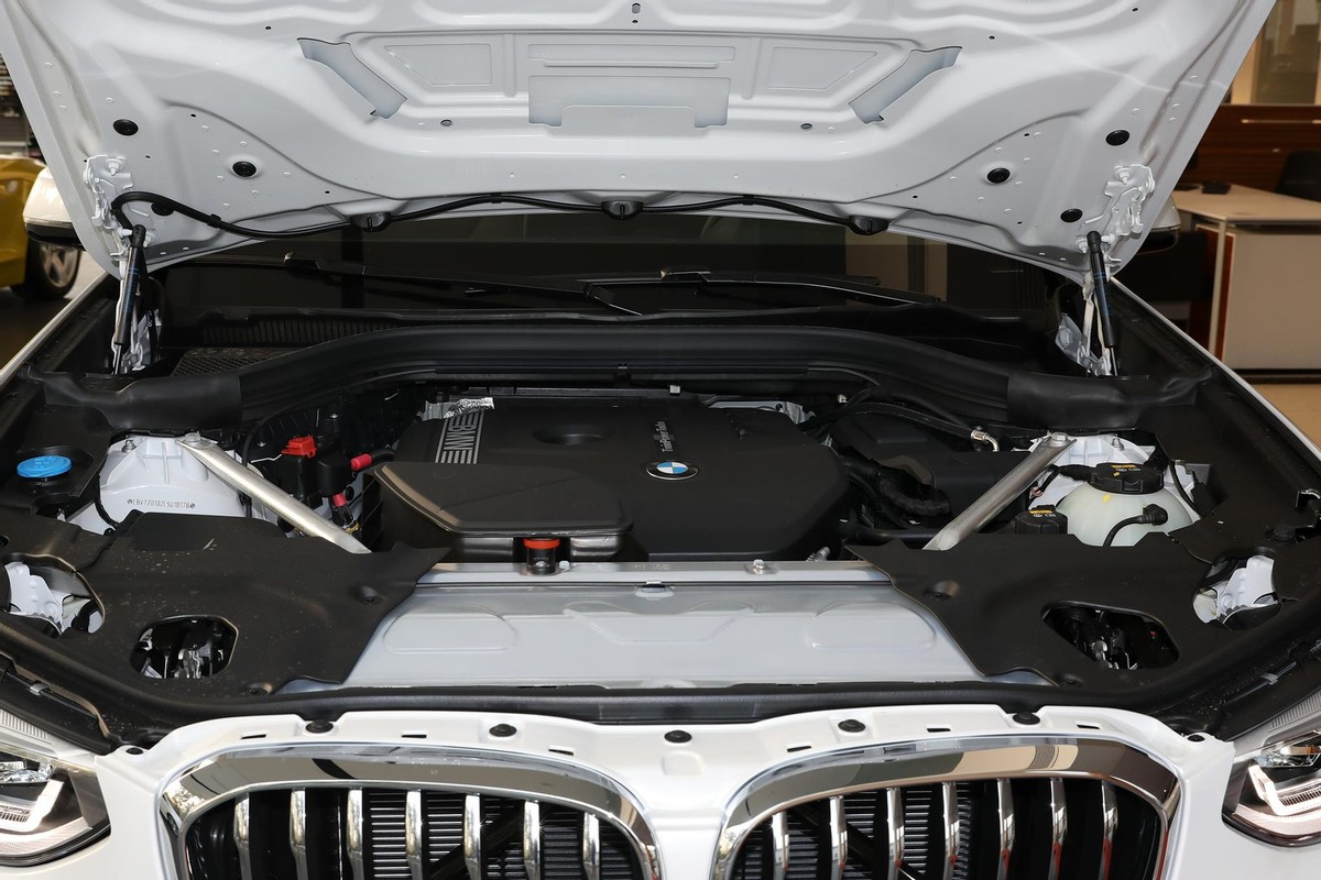 宝马x3天窗漏水的解决办法,宝马水箱漏水修多少钱