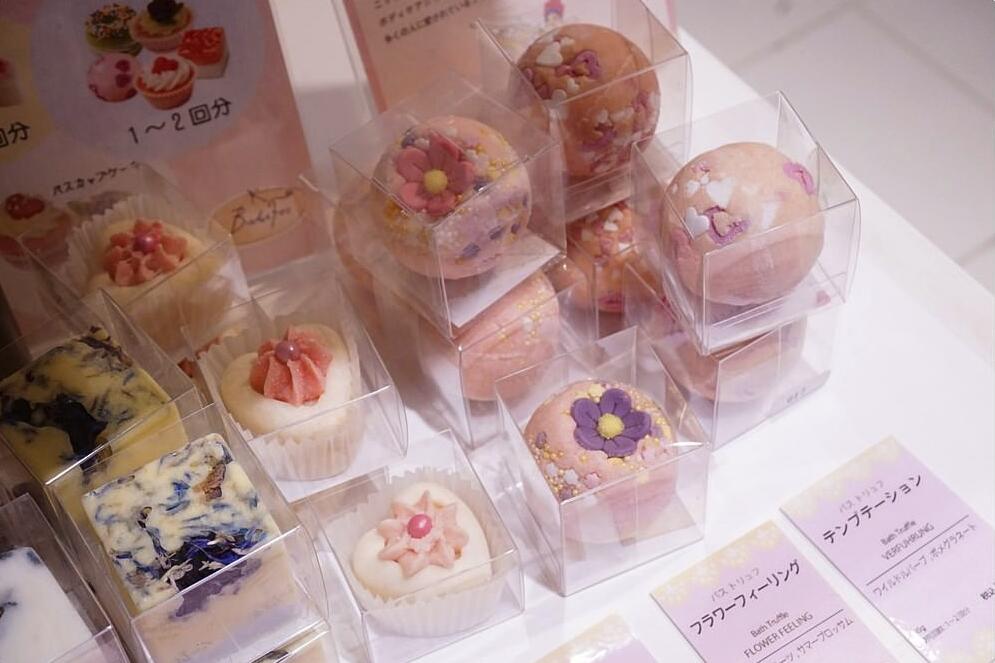 购物达人教你日本新宿最好逛的商场购物省钱*法大**看到就是赚到