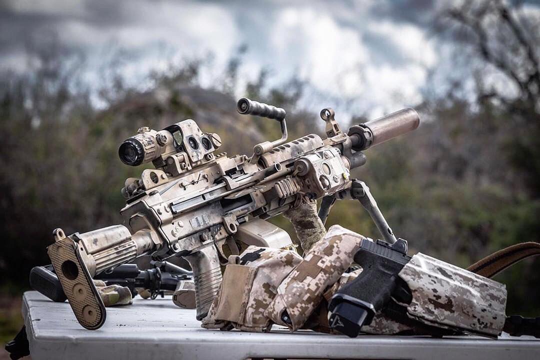 美军特种部队陆上主战装备有哪些,美军特种步兵作战装备