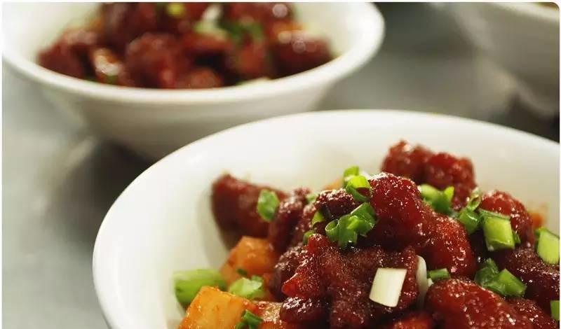 吃在“远航大酒楼”,绵阳学生的最高伙食标准