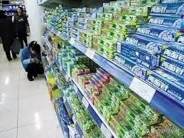 “牙膏王国”的崩塌，再也不能“拍照大声喊田七”了