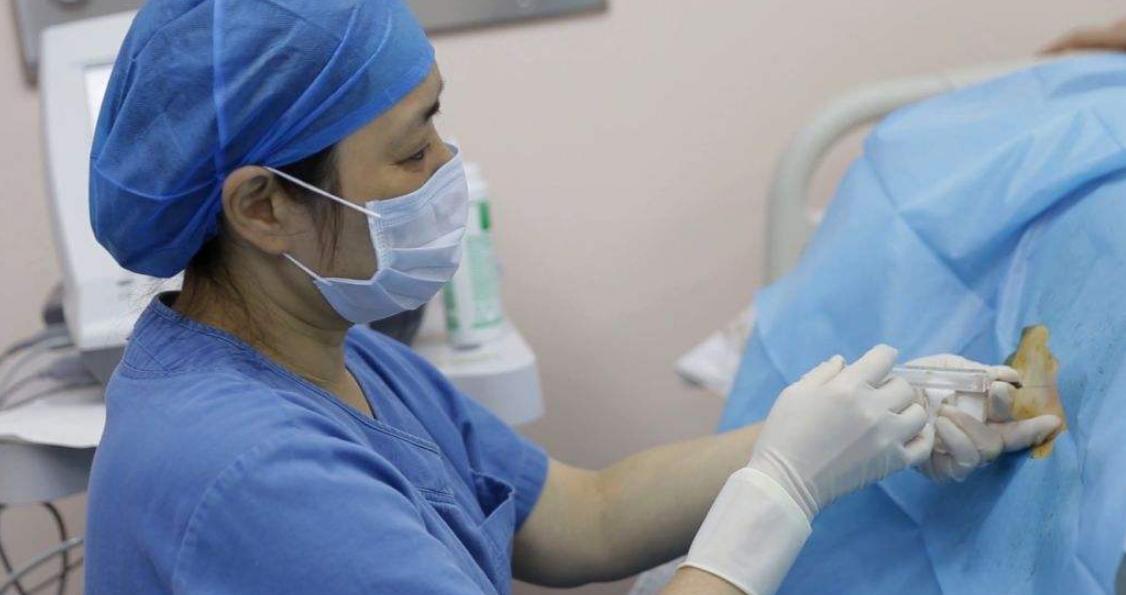 无痛分娩导致的腰疼该怎么办,无痛分娩顺产以后腰疼是怎么回事