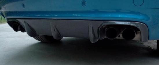 30万左右的大v8汽车,30万能买到v8小型汽车吗