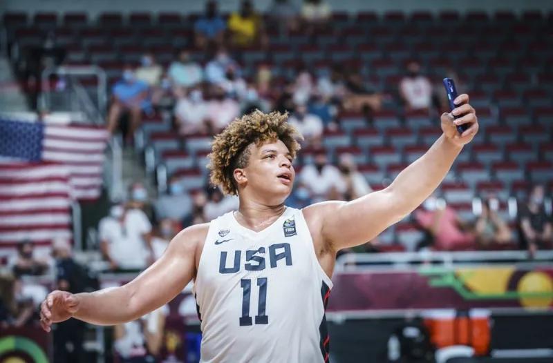 nba选秀大会切特霍姆格伦,切特霍姆格伦什么时候参加nba选秀