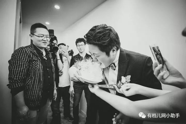 结婚堵门游戏有哪些攻略,结婚堵门游戏耍大牌怎么玩