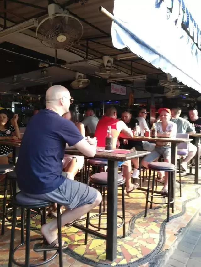 泰国芭提雅为什么能成为养老乐园,泰国芭提雅养老攻略