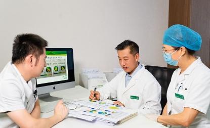 近视1000散光300能做激光手术么,1000度近视半飞秒手术亲身经历