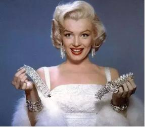 钻石会不会买到假的,有瑕疵的钻石是不是很便宜