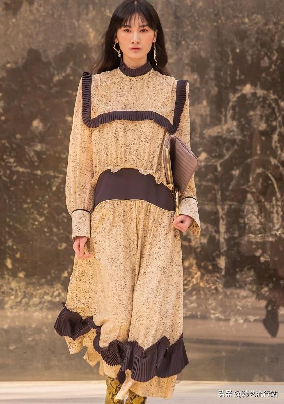 2021首尔秋冬时装周,2021年国际时装周女装