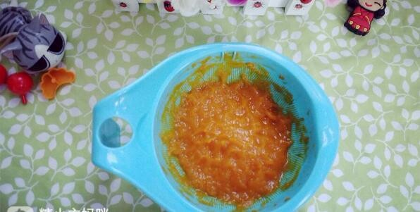 4至5个月宝宝需要添加哪些辅食,宝宝营养辅食教程5个月