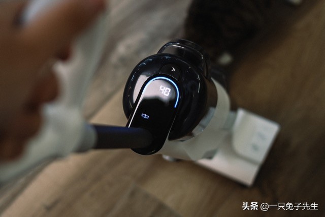 石头智能双刷洗地机t8,石头u10和uwant洗地机测评