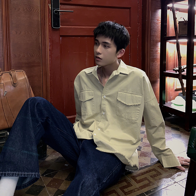 偏瘦的男生应该穿什么风格,体型偏瘦的男生穿搭