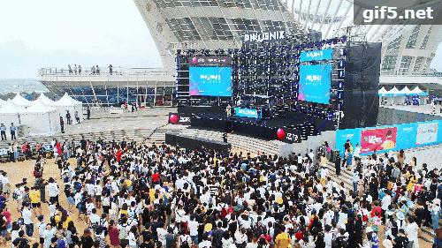 青岛金沙滩啤酒节演出,青岛金沙滩国际啤酒节嗨翻现场