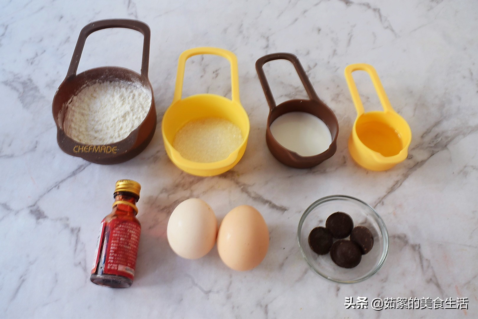 手工七星瓢虫蛋糕,瓢虫蛋糕爆浆蛋糕