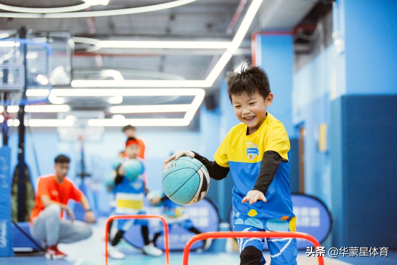 华蒙星幼儿篮球俱乐部上课视频,华蒙星幼儿篮球俱乐部