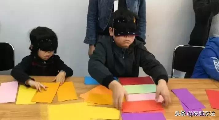 蒙眼也能识字？！培训学校惊现“超能少年”，竟是这样“炼”成的……