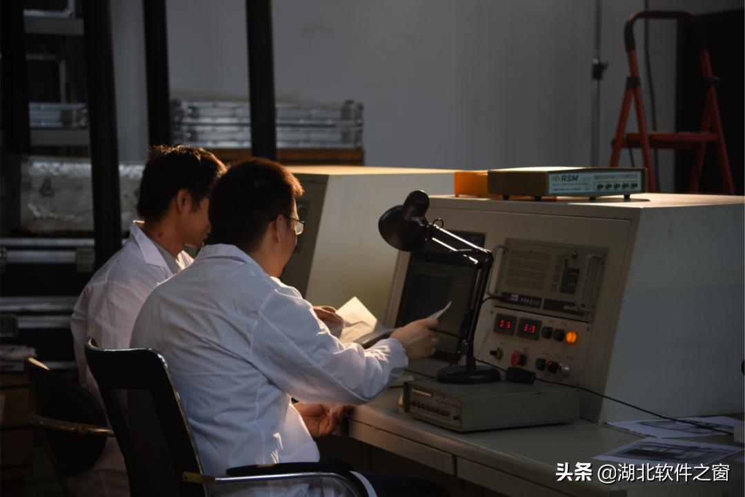 进击的巨人中的科技水平,进击的巨人科技水平与现代相比