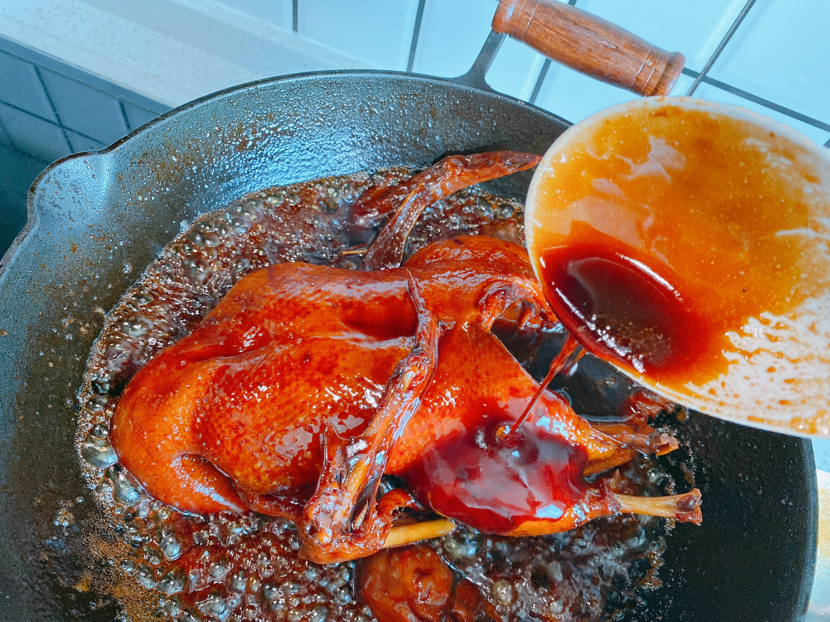 整只鸭子做卤鸭怎样做才好吃,做卤鸭用什么鸭子比较好