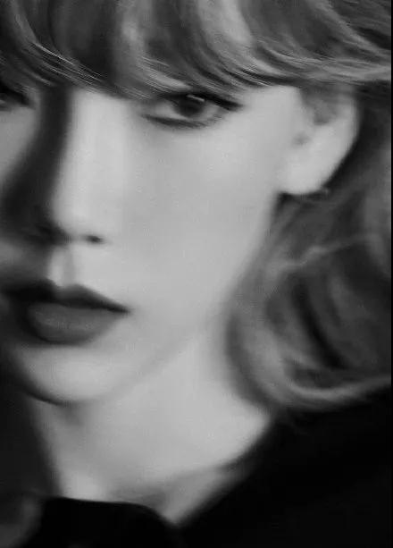 少女时代演唱会泰妍个人solo,iu泰妍最新歌曲