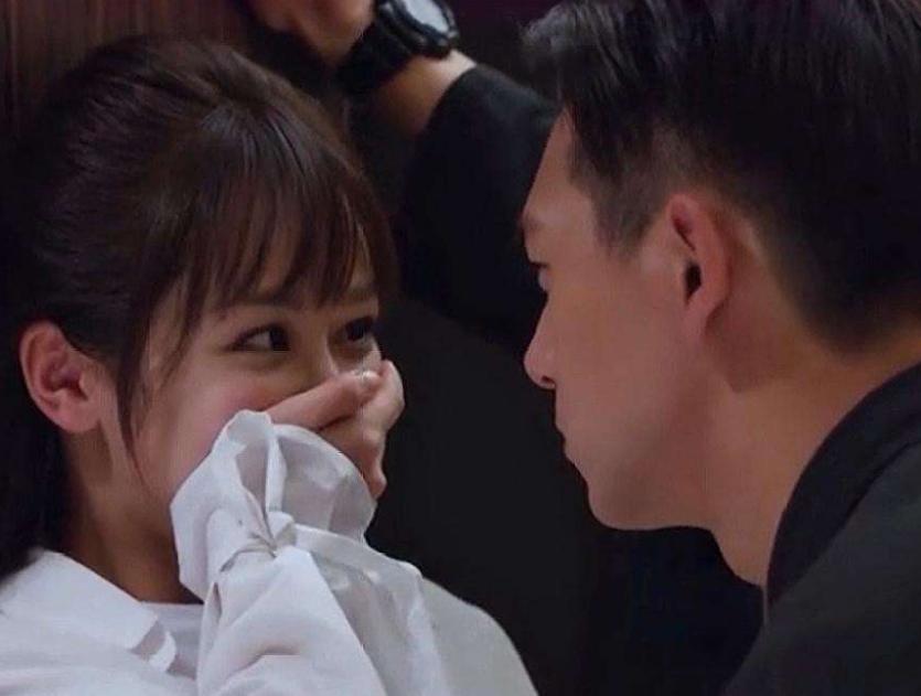 双世宠妃高甜吻戏最长片段,接吻片段高甜吻双世宠妃