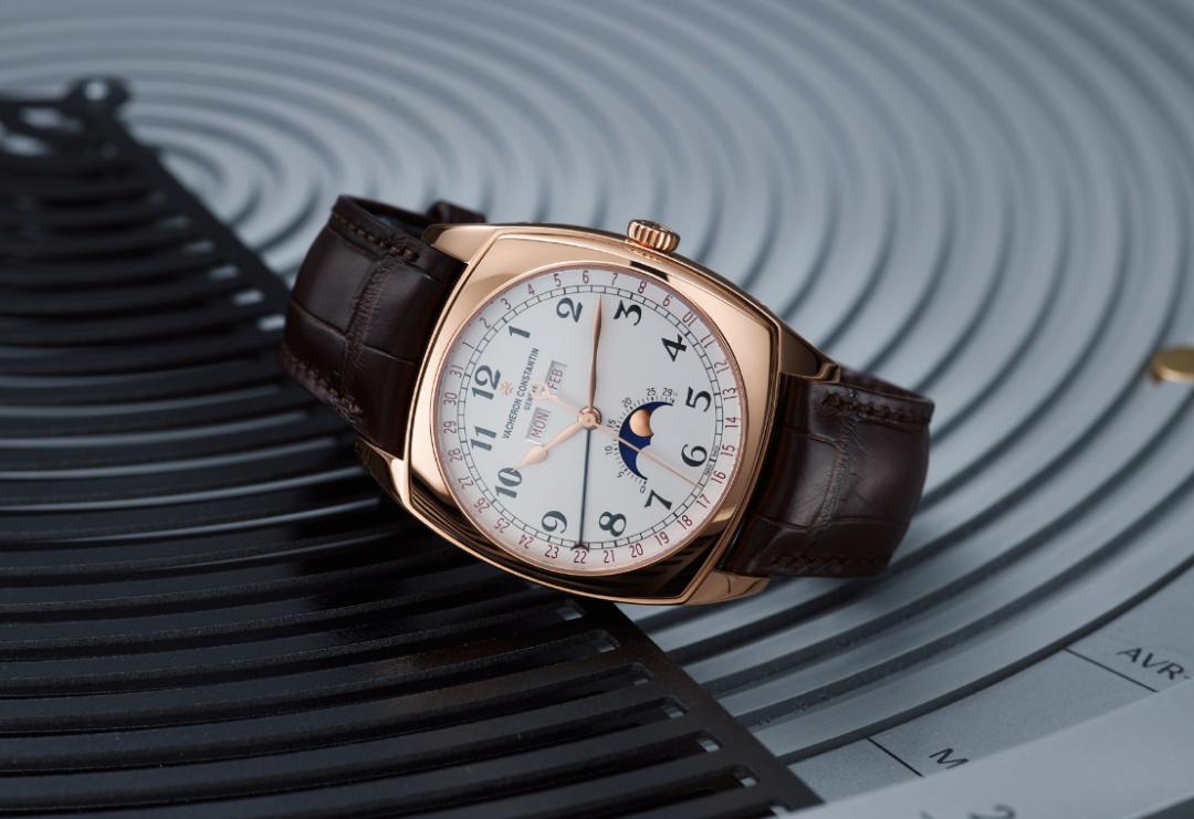 江诗丹顿适合入手吗,想入手尼采的书