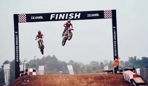 只为冠军而来scg007赛车,只为冠军而来