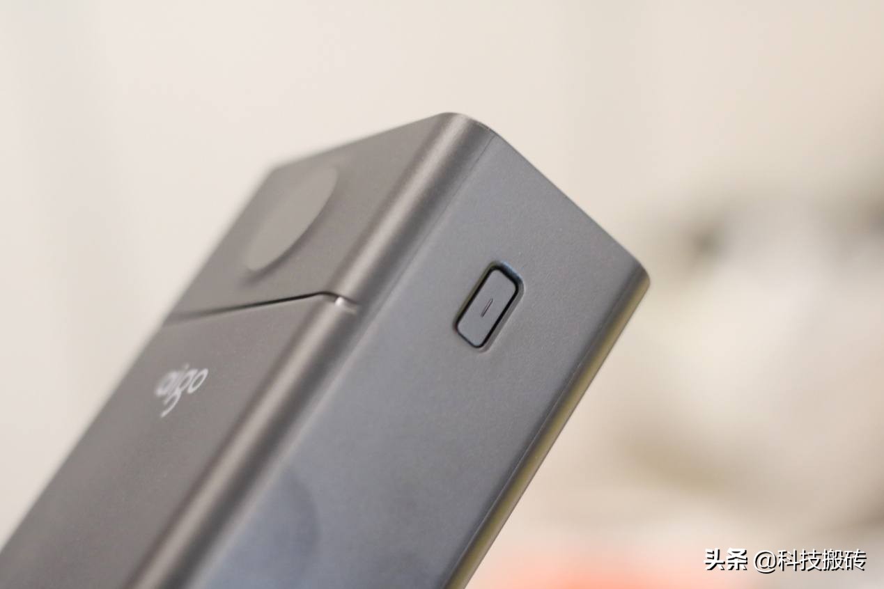 又是一款“国民好物”,40000mAh,aigo移动电源体验