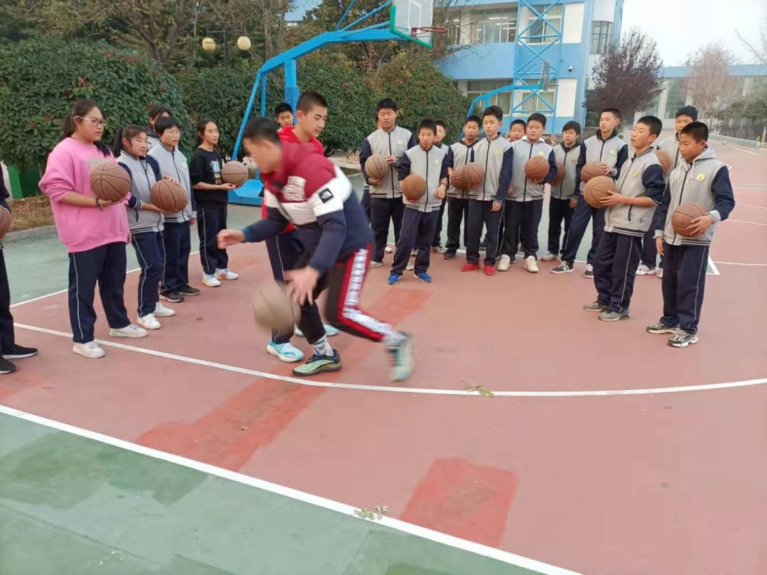 崂山八中研学,崂山八中2017