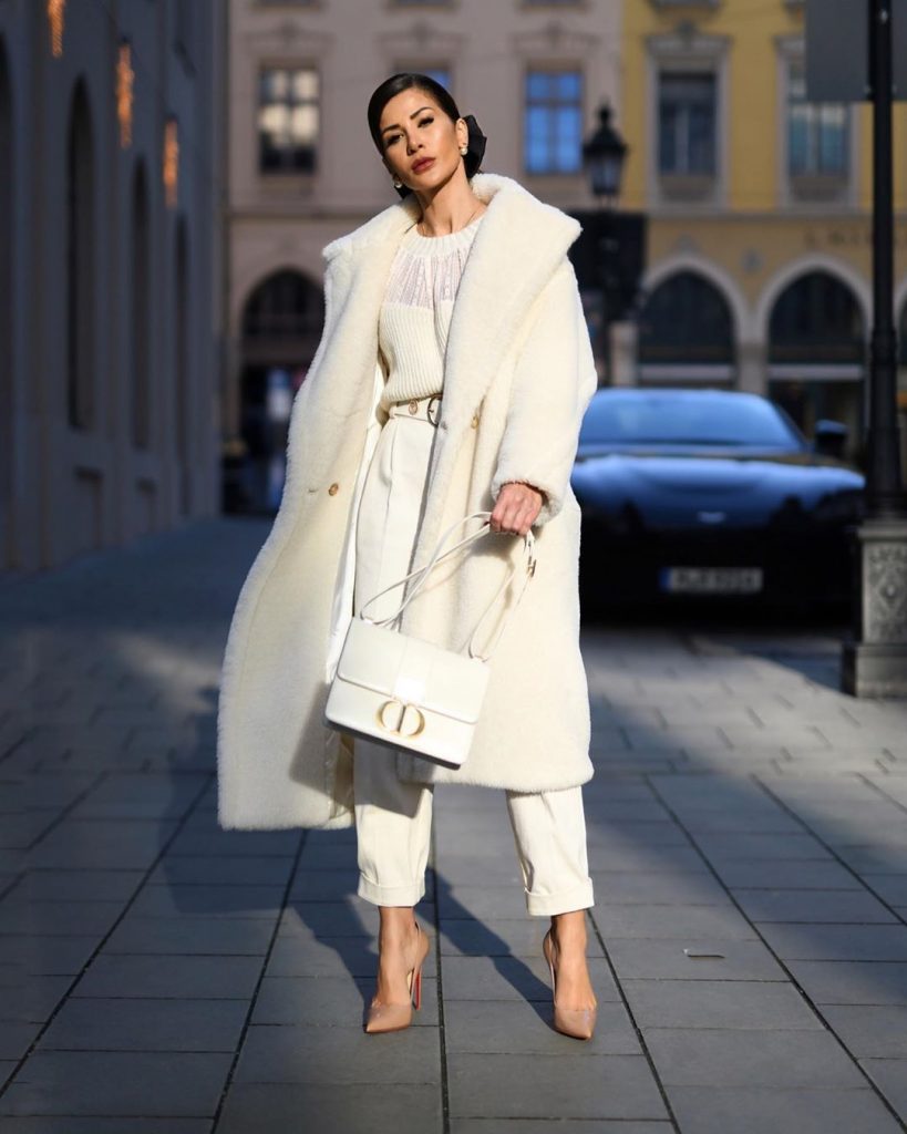 驼色泰迪大衣怎么穿显瘦,立领泰迪大衣怎么搭配